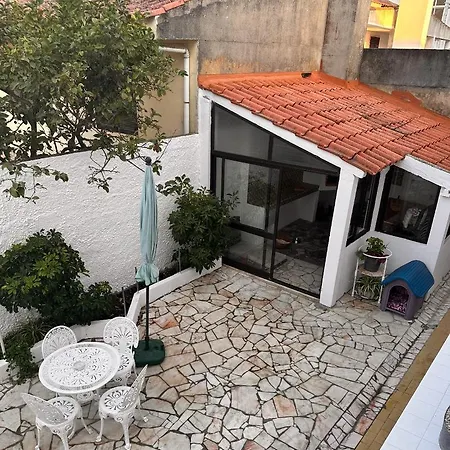 Nina's Charneca (Setubal)