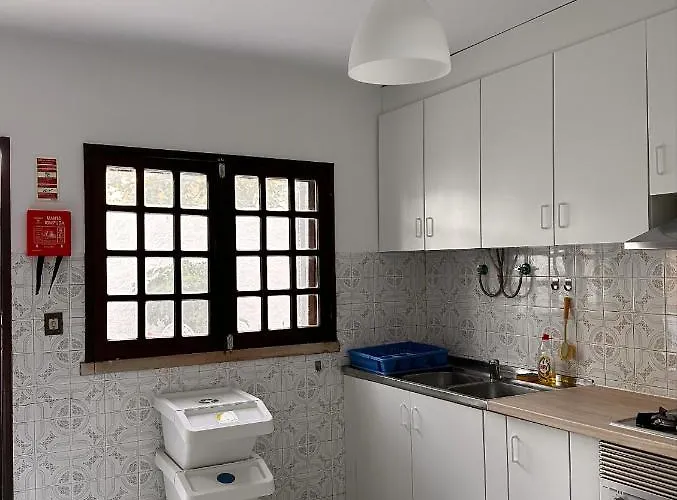 Πανσιόν Nina's