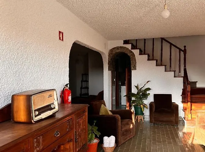 Nina's Πανσιόν Charneca (Setubal)