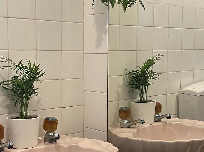 Πανσιόν Nina's *