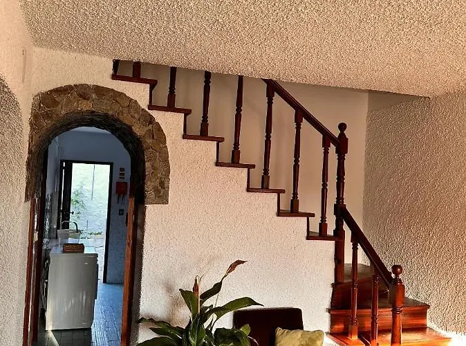 Πανσιόν Nina's